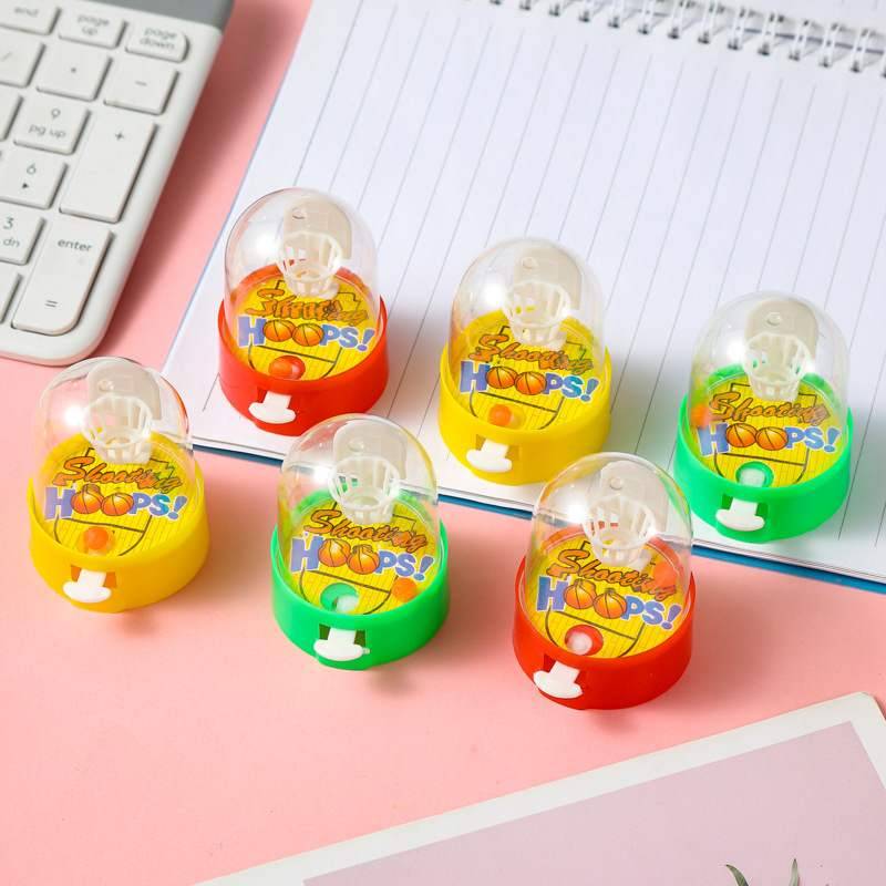 25 mini-baskets